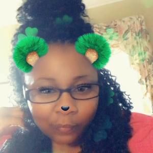 Meet your Posher, Pamela